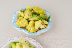 Easy Curried Cauliflower and Brussel Sprouts_Food Fetish