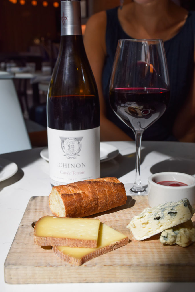 Tips from a Sommelier for Wine & Cheese Pairings 