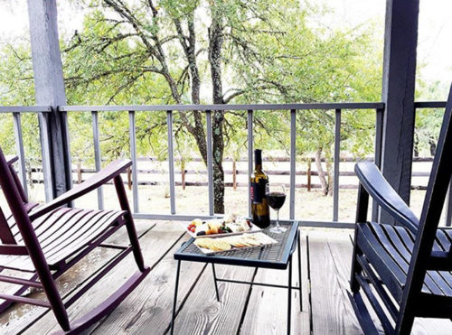 Fun Things To Do In Austin This Summer_Day Trip To Sage Hill Inn