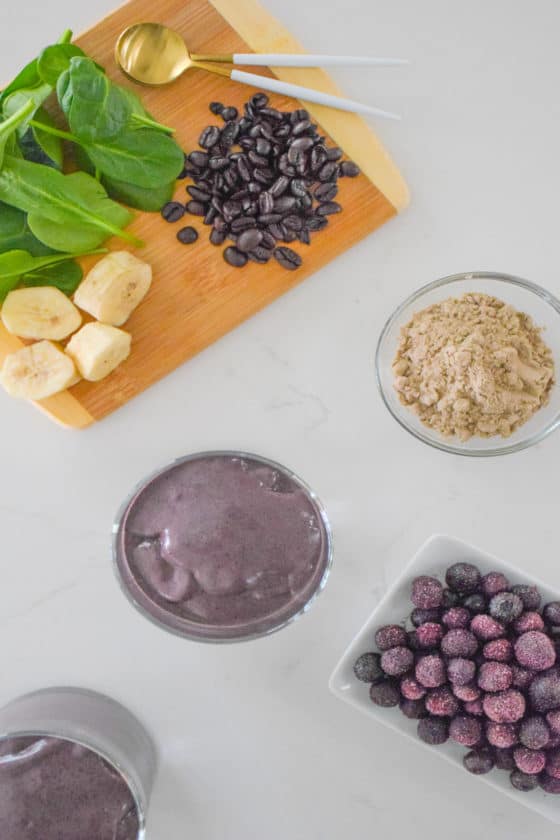 Super Food Smoothie with Blueberries_Natalie Paramore